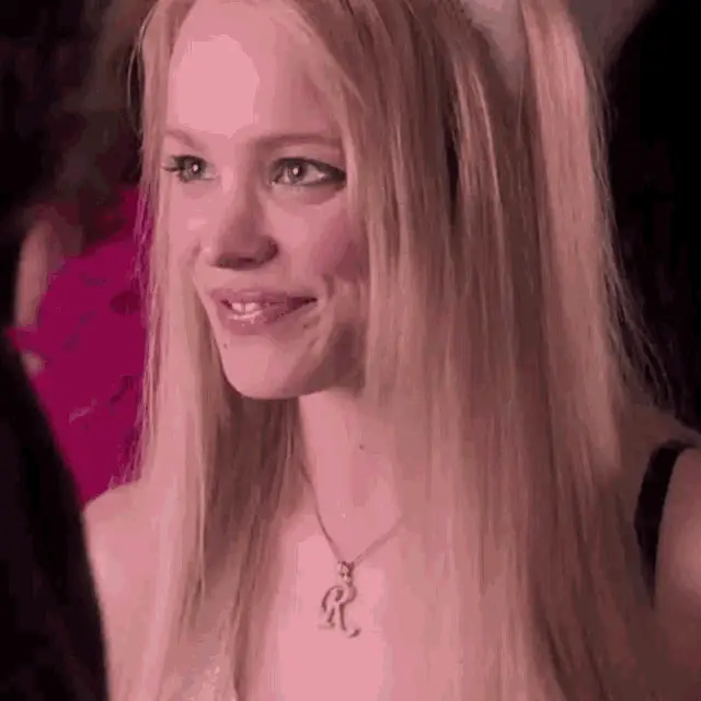 Rachel McAdams as Regina George: Playful Look
