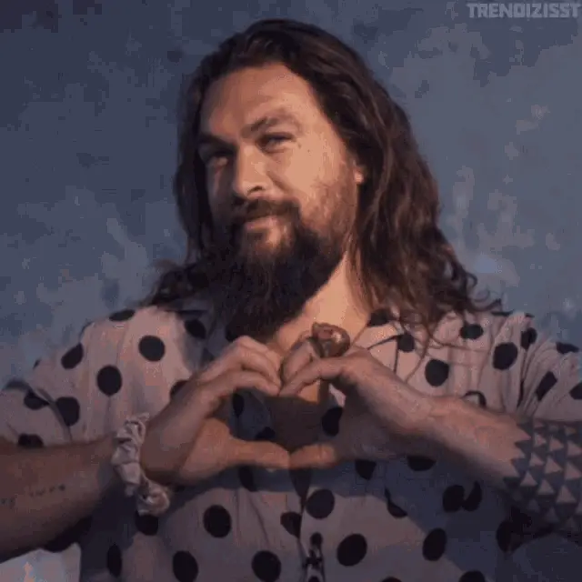 Jason Momoa Makes a Heart Shape with Hands – free GIF download