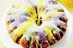 Vibrant King Cake for Mardi Gras Celebration