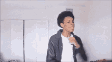 https://static.klipy.com/ii/d7aec6f6f171607374b2065c836f92f4/79/7e/z1TL1woA.gif