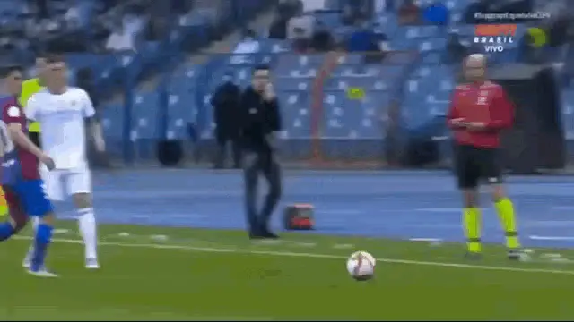 Supercopa da Espanha: Dani Alves vs Vinicius Jr.