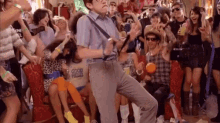 GIF