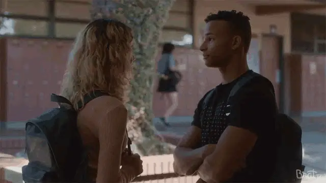 Aliyah Moulden & Paul Toweh: Kiss on Cheek