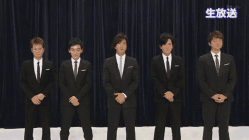SMAP Bows Live Broadcast