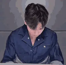 Jungkook Typing on Twitter