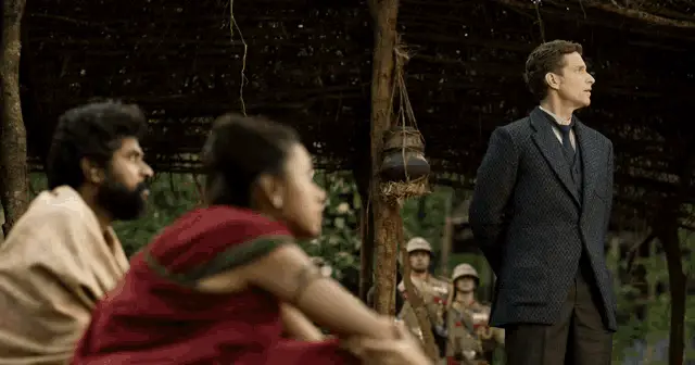 Edward Rrr Throws 5 Rupee Coin