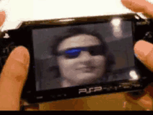 GIF