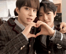GIF 이미지
