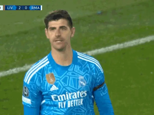Thibaut Courtios in Champions League Match