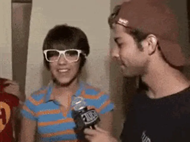 S2s2 Coracao - Interview with a Girl