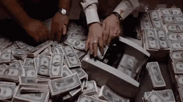 Sarslmaz Love: Stacking US Dollar Bills