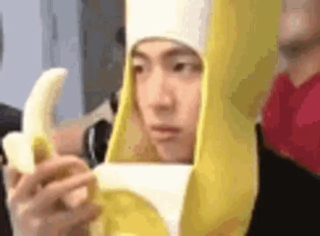 Prizelly Eating Banana
