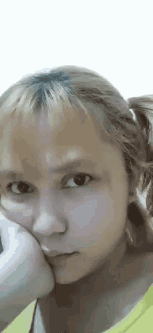 GIF uploaded by Belle