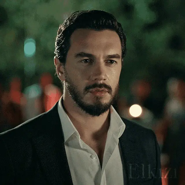 Elkızı Fox: Ismail Egeşaşmaz