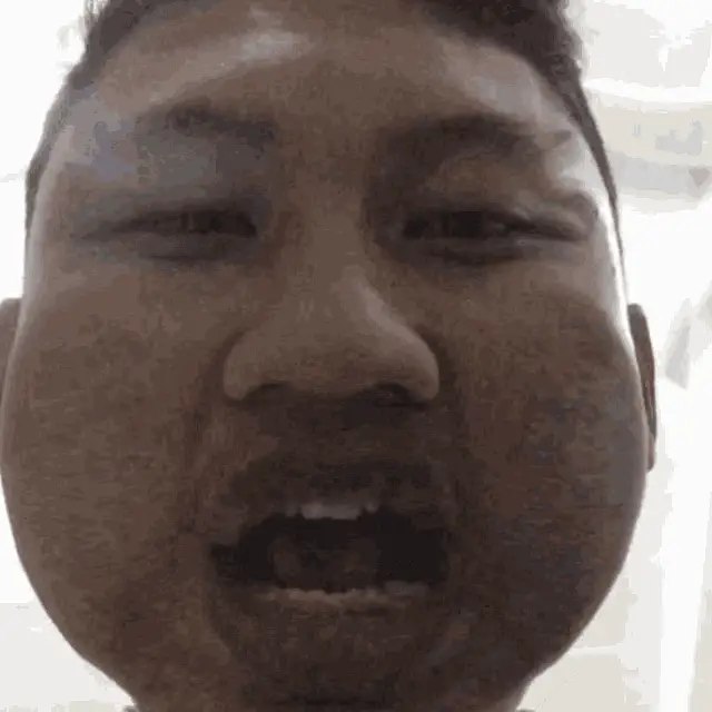 Silent Ipa: Man Puffs Cheeks