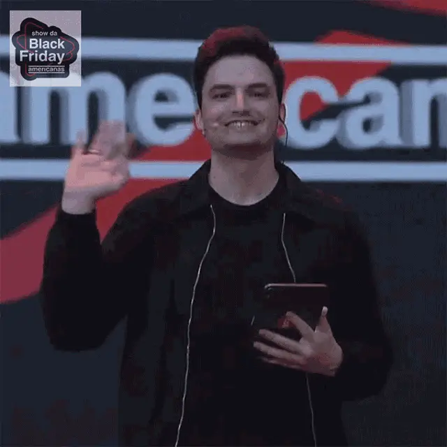 Felipe Neto Diz 'Oi' no Show da Black Friday Americanas