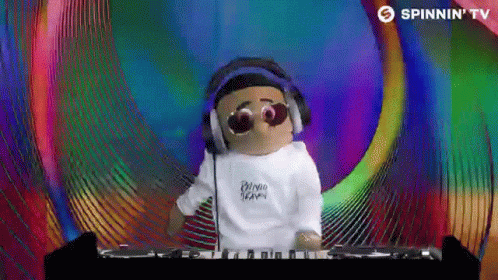 Henkie T Chivv Puppet DJ Set