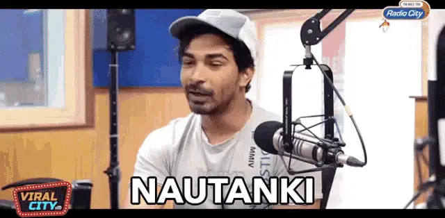 Mohammad Salim Khan's Nautanki Reaction