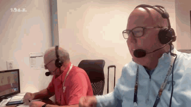 Tom McCarthy & Larry's Phillies High-Five