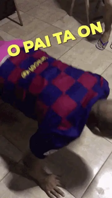 Andre Tufao: O Pai Ta On Handstand