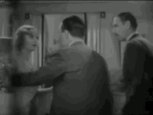 GIF eropgeluede vum Theo