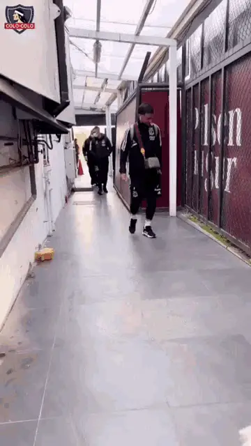 Gabriel Costa Basilio Walking for Colo-Colo