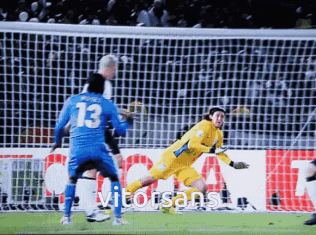 Vitor Sans: Cassio Ramos Goalkeeper Save
