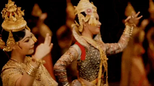 Graceful Khon Thai Dance Performance