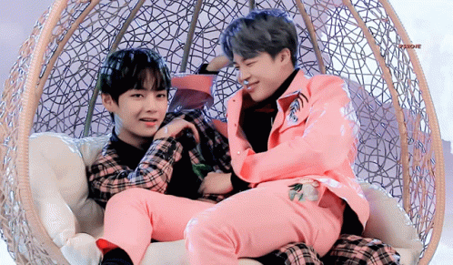 GIF 이미지