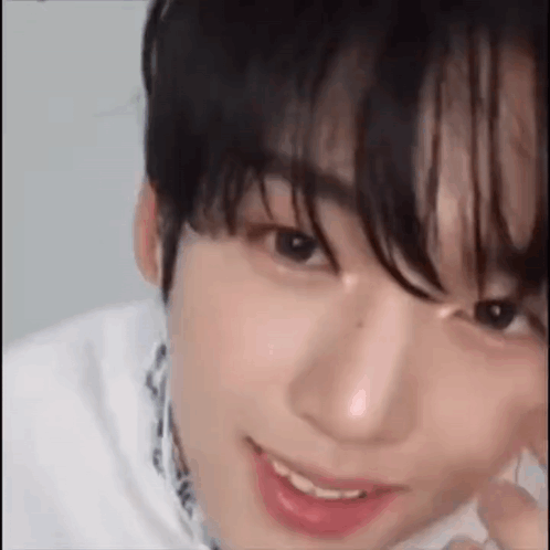 GIF 이미지