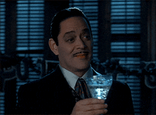 GIF tso los ntawm Melty